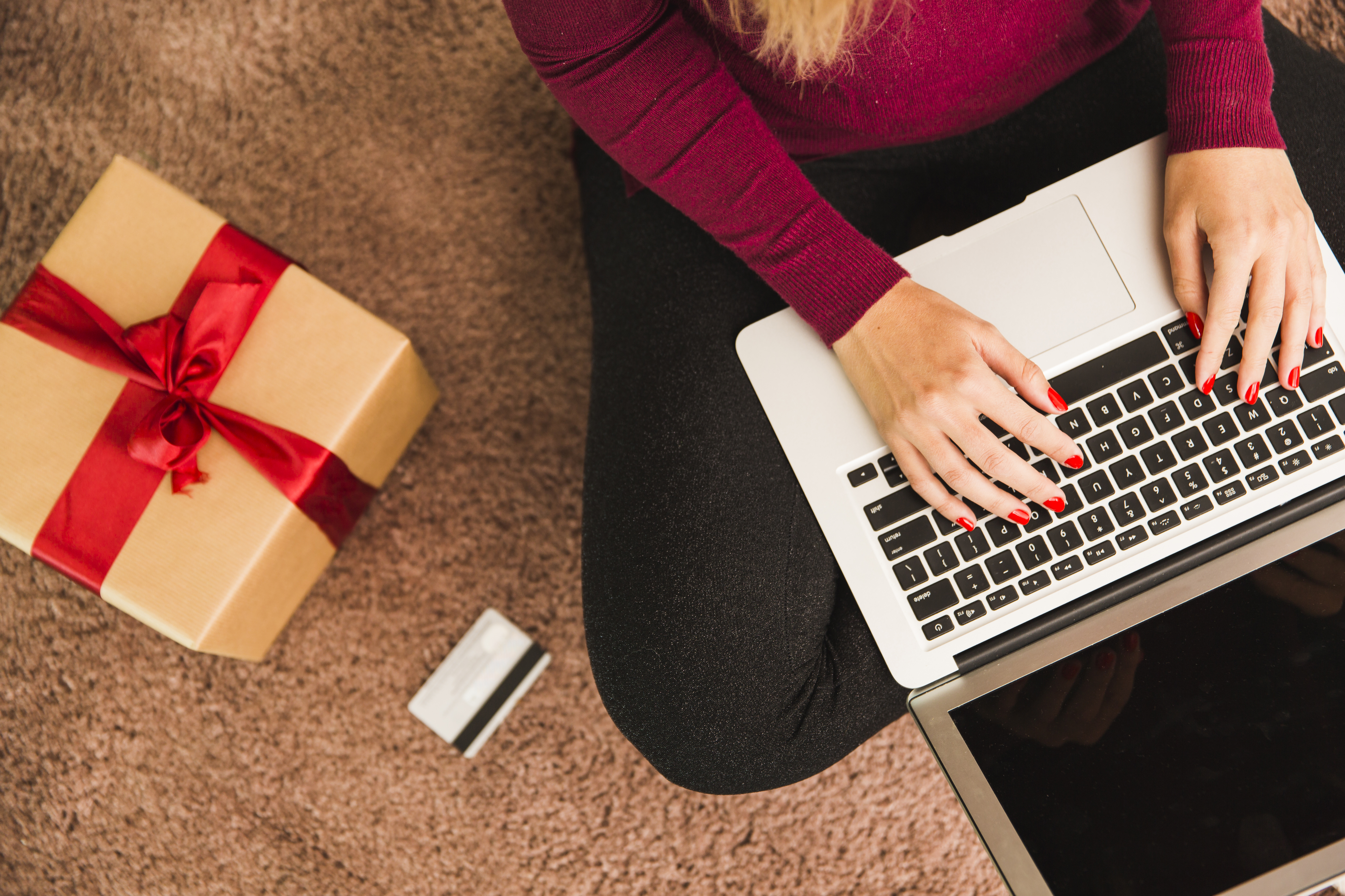 Gift Anxiety Solved: Relationship-Based Gift Ideas by Fundior