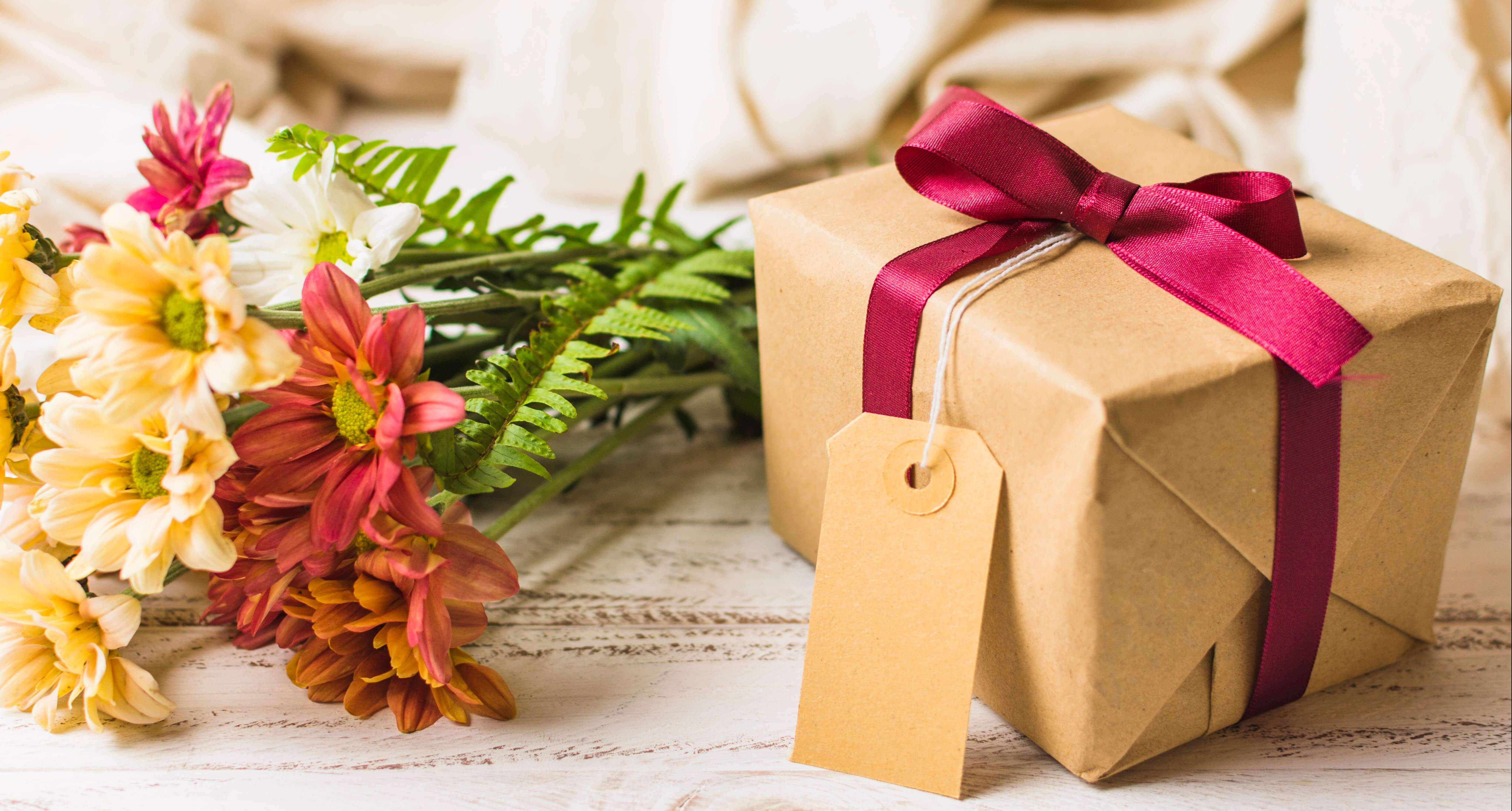 Teacher Appreciation Gifts: Fundior Makes Gratitude More Meaningful